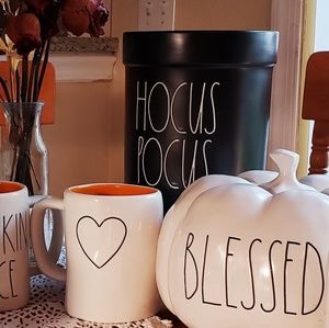 Rae Dunn Hocus Pocus Crock.